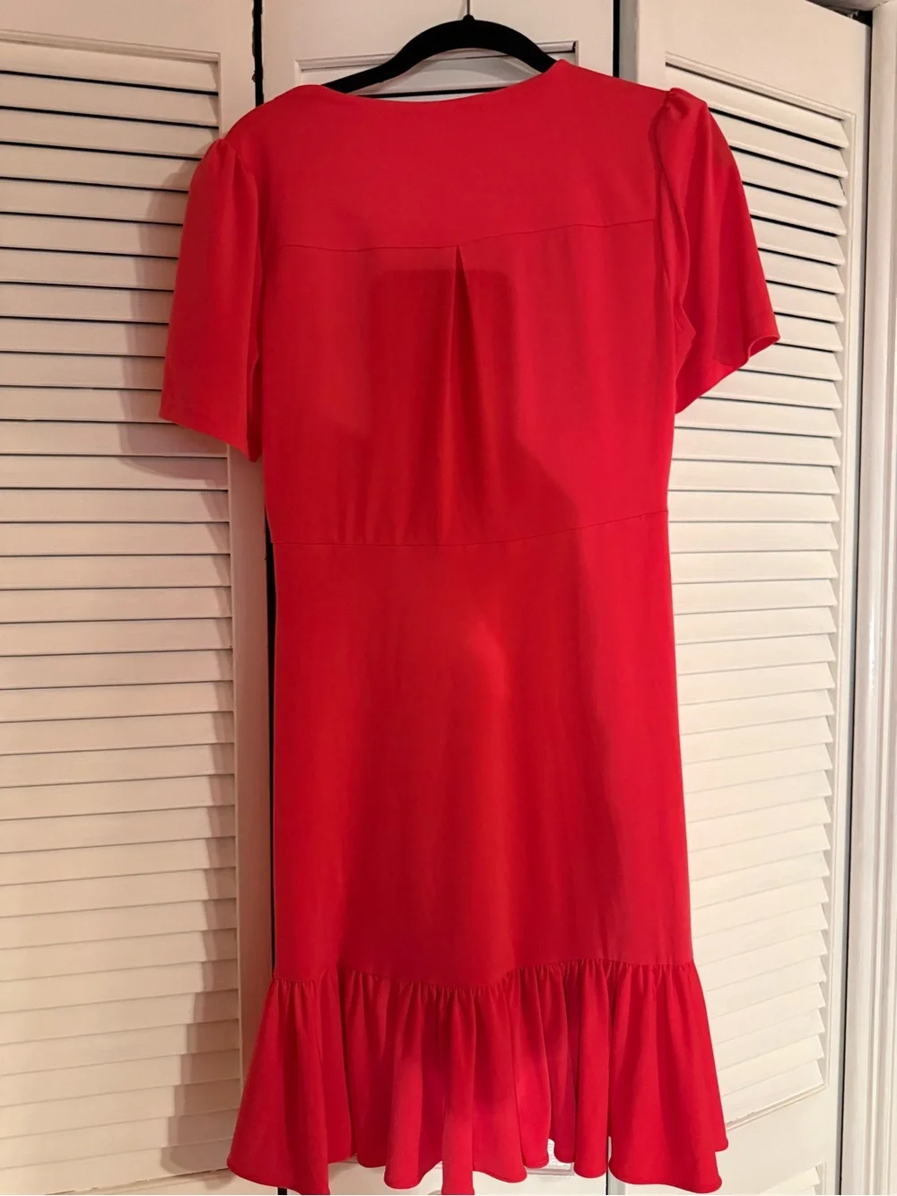 Apple Red Michael Kors V-Neck Short Sleeve Ruffle Hem Dress